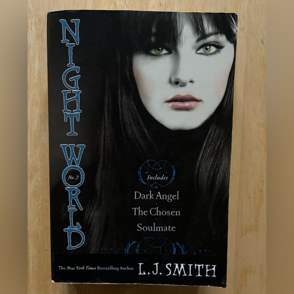 Night World: No. 2 : Dark Angel, The Chosen, and Soulmate by L. J. Smith